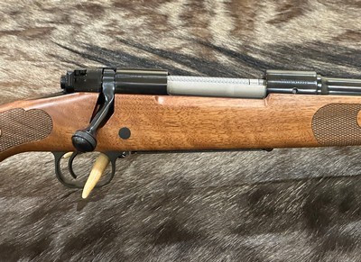NEW WINCHESTER MODEL 70 FEATHERWEIGHT 25-06 REMINGTON 22