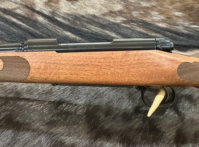 NEW WINCHESTER MODEL 70 FEATHERWEIGHT 25-06 REMINGTON 22