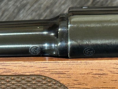 NEW WINCHESTER MODEL 70 FEATHERWEIGHT 25-06 REMINGTON 22