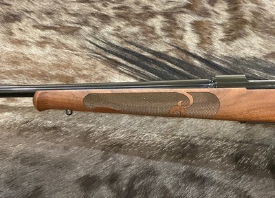 NEW WINCHESTER MODEL 70 FEATHERWEIGHT 25-06 REMINGTON 22
