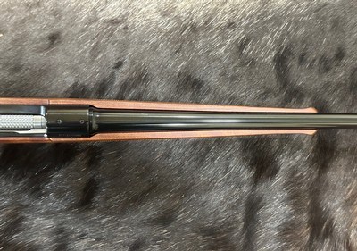 NEW WINCHESTER MODEL 70 FEATHERWEIGHT 25-06 REMINGTON 22