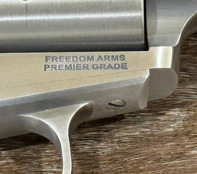 FREEDOM ARMS MODEL 97 PREMIER GRADE 41 REMINGTON MAGNUM 5