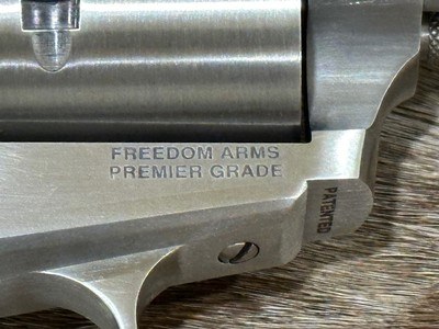FREEDOM ARMS MODEL 97 PREMIER GRADE 357 MAGNUM 5.5