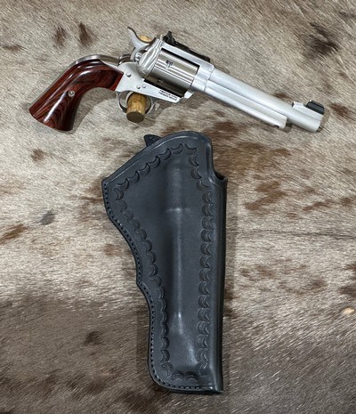 FREEDOM ARMS MODEL 97 PREMIER GRADE 357 MAGNUM 5.5