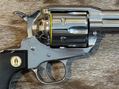 NEW RUGER SASS VAQUERO 45 COLT 5.5