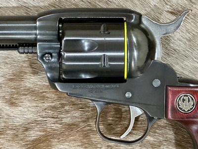 NEW CONSECUTIVE SERIAL NUMBER PAIR OF RUGER VAQUERO 45 COLT 5.5