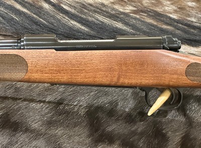 NEW WINCHESTER MODEL 70 FEATHERWEIGHT 25-06 REMINGTON 22