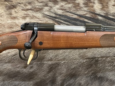 NEW WINCHESTER MODEL 70 FEATHERWEIGHT 25-06 REMINGTON 22