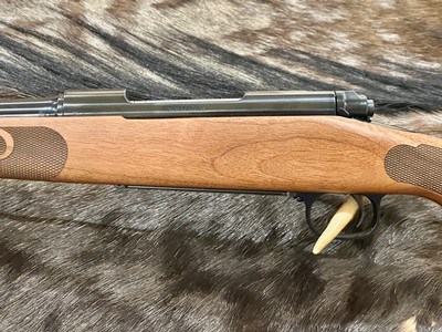 NEW WINCHESTER MODEL 70 FEATHERWEIGHT 25-06 REMINGTON 22