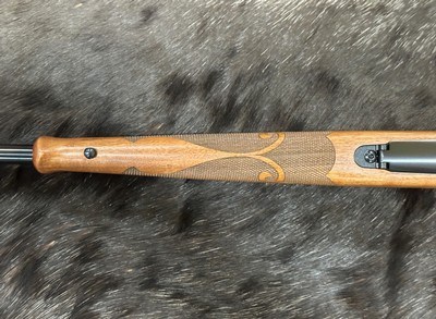 NEW WINCHESTER MODEL 70 FEATHERWEIGHT 25-06 REMINGTON 22