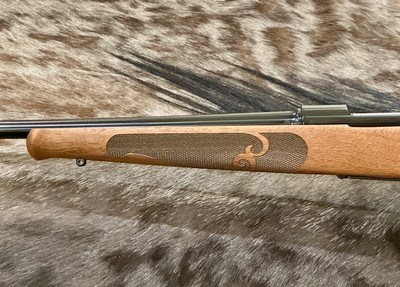 NEW WINCHESTER MODEL 70 FEATHERWEIGHT 25-06 REMINGTON 22