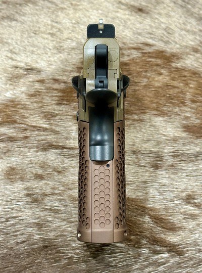 NEW NIGHTHAWK CUSTOM TRS (Tactical Ready Series) COMMANDER DOUBLE STACK 4.25