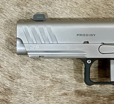 NEW NIGHTHAWK CUSTOM SHOP SPRINGFIELD 4.25