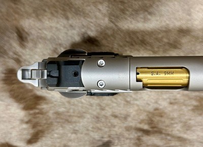 NEW NIGHTHAWK CUSTOM SHOP SPRINGFIELD 4.25