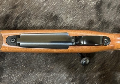 NEW WINCHESTER MODEL 70 FEATHERWEIGHT COMPACT 22-250 REMINGTON 20