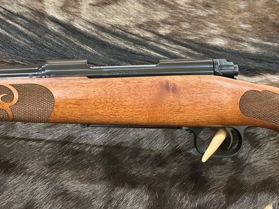 NEW WINCHESTER MODEL 70 FEATHERWEIGHT COMPACT 22-250 REMINGTON 20