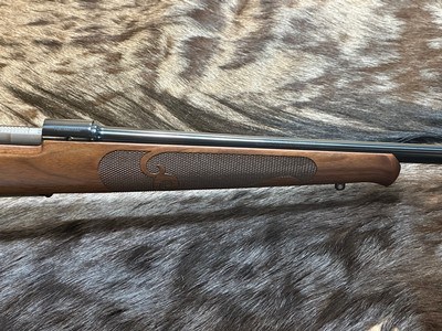 NEW WINCHESTER MODEL 70 FEATHERWEIGHT 22-250 REMINGTON 22