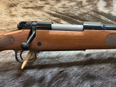 NEW WINCHESTER MODEL 70 FEATHERWEIGHT 22-250 REMINGTON 22