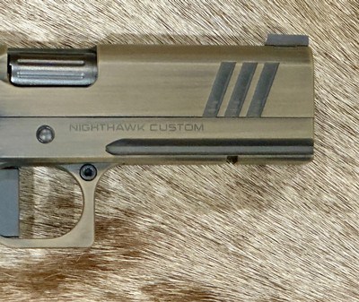NEW NIGHTHAWK CUSTOM TRS COMMANDER DOUBLE STACK 4.25