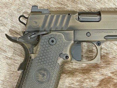 NEW NIGHTHAWK CUSTOM TRS COMMANDER DOUBLE STACK 4.25