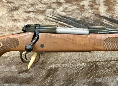 NEW WINCHESTER MODEL 70 FEATHERWEIGHT 25-06 REMINGTON 22