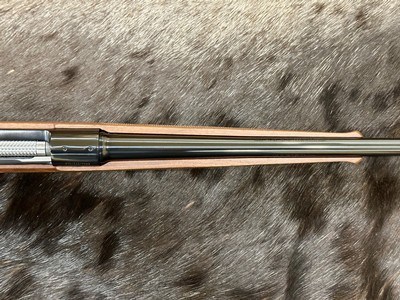 NEW WINCHESTER MODEL 70 FEATHERWEIGHT 25-06 REMINGTON 22