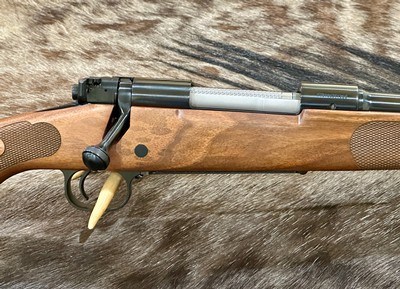 NEW WINCHESTER MODEL 70 FEATHERWEIGHT 25-06 REMINGTON 22