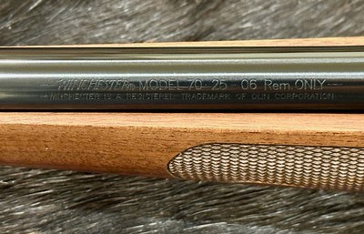 NEW WINCHESTER MODEL 70 FEATHERWEIGHT 25-06 REMINGTON 22