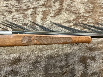 NEW WINCHESTER MODEL 70 FEATHERWEIGHT 25-06 REMINGTON 22