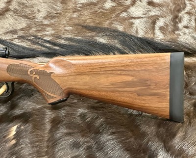 NEW WINCHESTER MODEL 70 FEATHERWEIGHT 25-06 REMINGTON 22