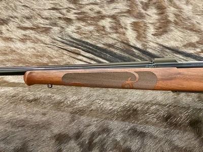 NEW WINCHESTER MODEL 70 FEATHERWEIGHT 25-06 REMINGTON 22