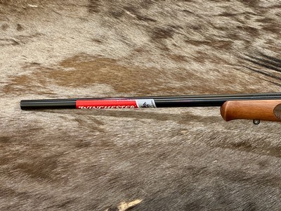 NEW WINCHESTER MODEL 70 FEATHERWEIGHT 25-06 REMINGTON 22