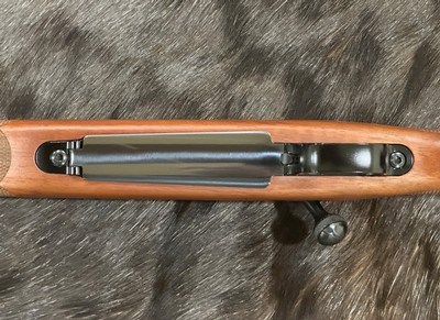NEW WINCHESTER MODEL 70 FEATHERWEIGHT 25-06 REMINGTON 22