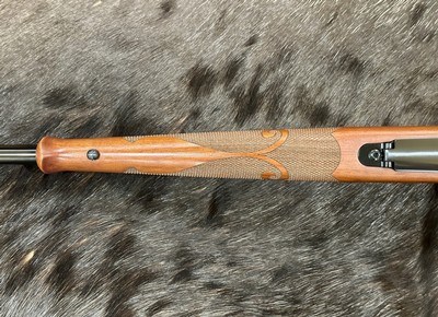 NEW WINCHESTER MODEL 70 FEATHERWEIGHT 25-06 REMINGTON 22