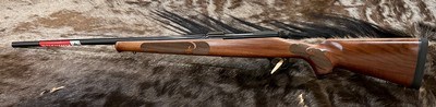 NEW WINCHESTER MODEL 70 FEATHERWEIGHT 25-06 REMINGTON 22