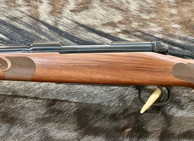 NEW WINCHESTER MODEL 70 FEATHERWEIGHT 25-06 REMINGTON 22