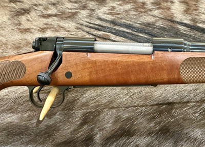 NEW WINCHESTER MODEL 70 FEATHERWEIGHT 25-06 REMINGTON 22