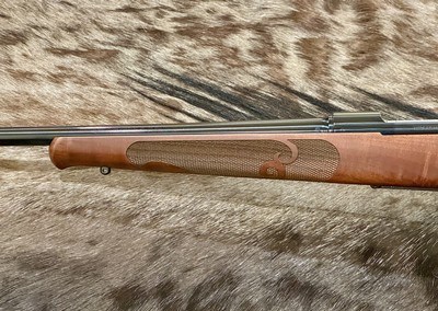 NEW WINCHESTER MODEL 70 FEATHERWEIGHT 25-06 REMINGTON 22