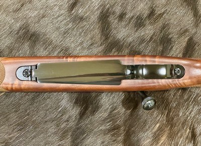NEW WINCHESTER MODEL 70 FEATHERWEIGHT 25-06 REMINGTON 22