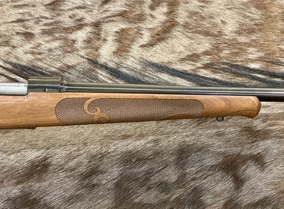 NEW WINCHESTER MODEL 70 FEATHERWEIGHT 25-06 REMINGTON 22