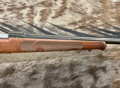 NEW WINCHESTER MODEL 70 FEATHERWEIGHT 25-06 REMINGTON 22