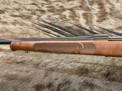 NEW WINCHESTER MODEL 70 FEATHERWEIGHT 25-06 REMINGTON 22