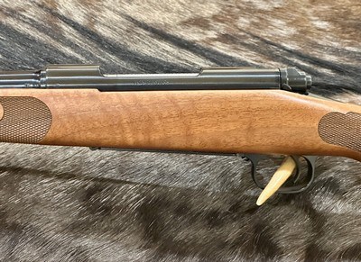 NEW WINCHESTER MODEL 70 FEATHERWEIGHT 25-06 REMINGTON 22