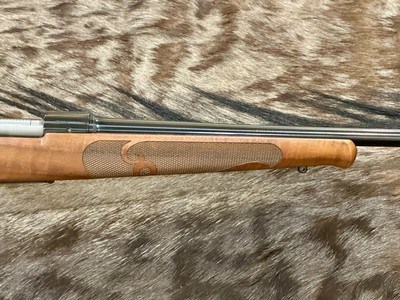 NEW WINCHESTER MODEL 70 FEATHERWEIGHT 25-06 REMINGTON 22