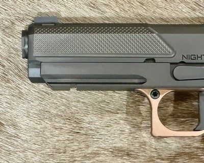 NEW NIGHTHAWK CUSTOM DOUBLE AGENT COMMANDER 4.25