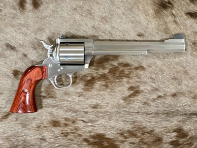 NEW FREEDOM ARMS MODEL 83 PREMIER GRADE 44 REM MAG 7.5