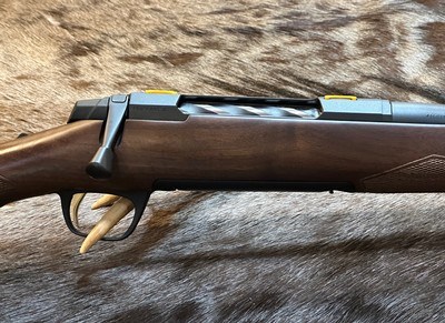NEW BROWNING X-BOLT 2 HUNTER 300 WIN MAG 26