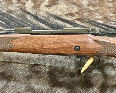 NEW WINCHESTER MODEL 70 SUPER GRADE 270 WIN 24