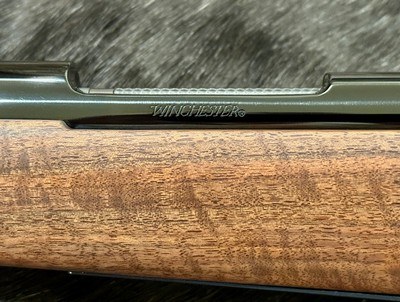 NEW WINCHESTER MODEL 70 SUPER GRADE 270 WIN 24