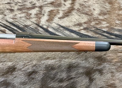 NEW WINCHESTER MODEL 70 SUPER GRADE 270 WIN 24
